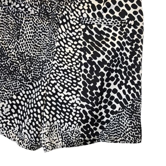 Express Women's 0 Black and White Abstract Print Dressy Satin Shorts - Picture 7 of 16